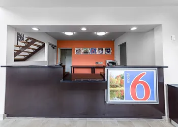 Motel 6 Warminster, PA hotel thumbnail 3