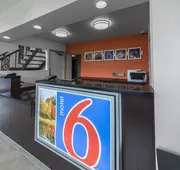 Motel 6 Warminster, PA hotel detail image 5
