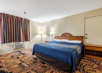 Equality Inn hotel thumbnail 4