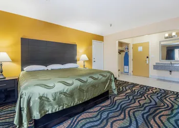 Equality Inn hotel thumbnail 8