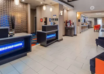 Best Western Plus Ardmore Inn & Suites hotel thumbnail 2