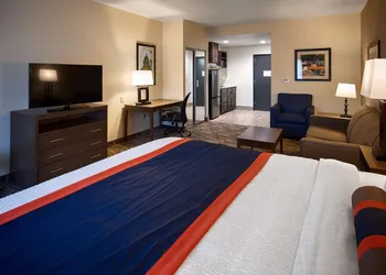 Best Western Plus Ardmore Inn & Suites hotel thumbnail 4