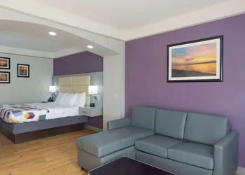 La Quinta Inn & Suites by Wyndham Mobile - Daphne hotel thumbnail 5
