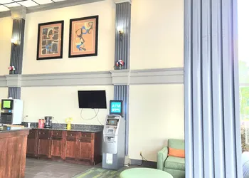 Americas Best Value Inn & Suites Phenix City hotel thumbnail 2