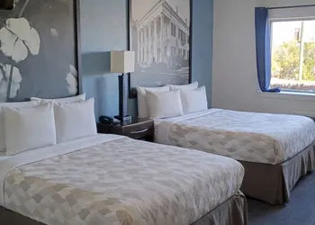 Americas Best Value Inn & Suites Phenix City hotel thumbnail 7