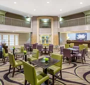 La Quinta Inn & Suites by Wyndham Tucson Airport hotel detail image 3