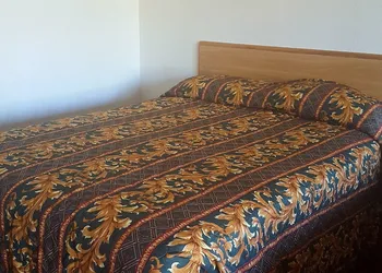 Best Economy Inn n Suites hotel thumbnail 5