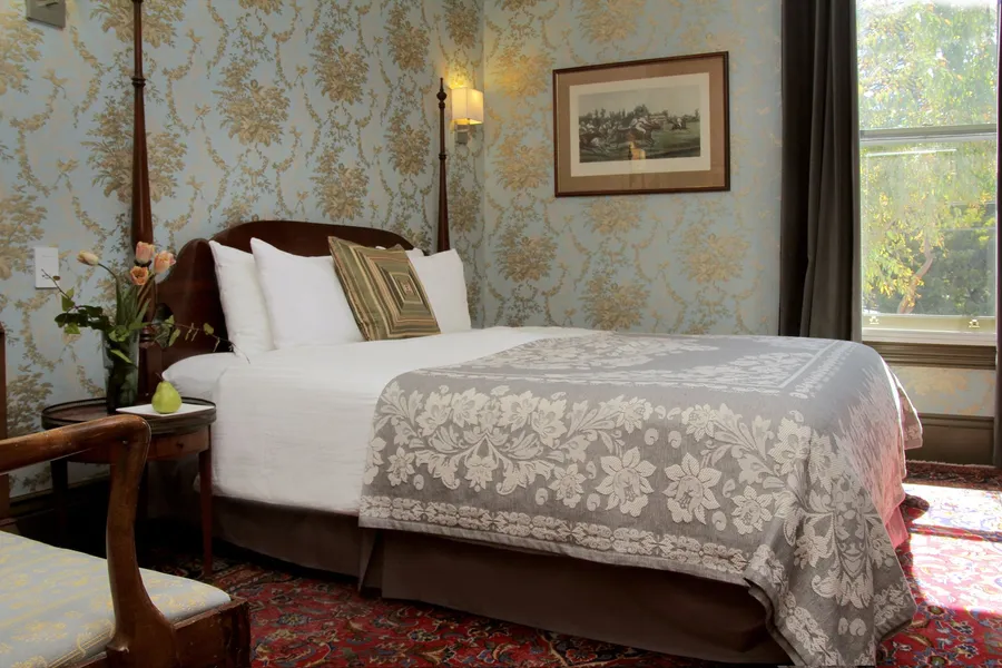 The Monte Cristo hotel detail image 2