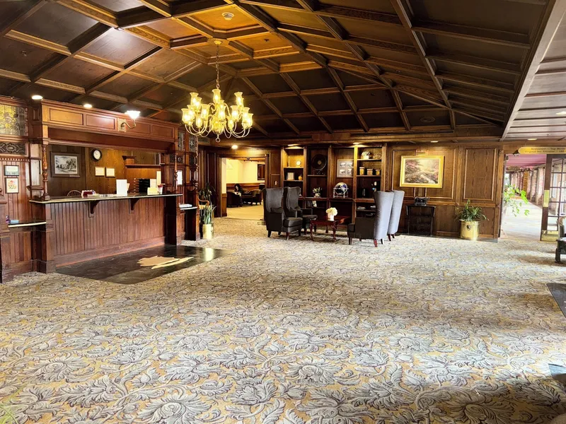 Historic Santa Maria Inn hotel detail image 2