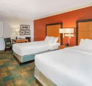 La Quinta Inn by Wyndham Colorado Springs Garden of the Gods hotel detail image 7