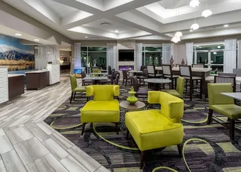 La Quinta Inn & Suites by Wyndham Denver Boulder-Louisville hotel thumbnail 2