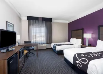 La Quinta Inn & Suites by Wyndham Denver Boulder-Louisville hotel thumbnail 6