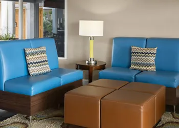 Super 8 by Wyndham Ellenton Bradenton Area hotel thumbnail 4
