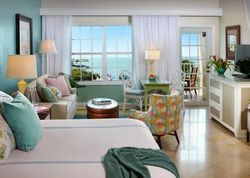 Ocean Key Resort - A Noble House Resort hotel thumbnail 4