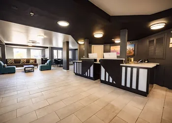 La Quinta Inn by Wyndham Tampa Near Busch Gardens hotel thumbnail 6
