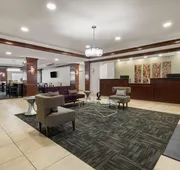 La Quinta Inn & Suites by Wyndham Savannah Airport - Pooler hotel detail image 3