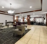 La Quinta Inn & Suites by Wyndham Savannah Airport - Pooler hotel detail image 4
