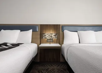 La Quinta Inn & Suites by Wyndham Savannah Airport - Pooler hotel thumbnail 7