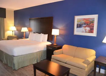 Eagles Nest Inn hotel thumbnail 8