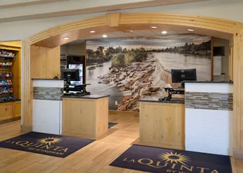 La Quinta Inn & Suites by Wyndham Idaho Falls/Ammon hotel thumbnail 2