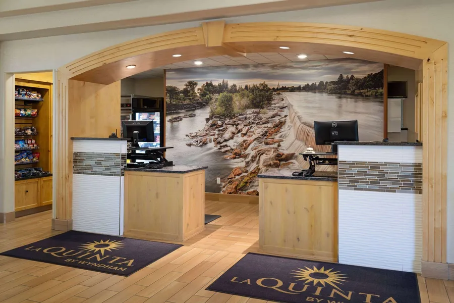 La Quinta Inn & Suites by Wyndham Idaho Falls/Ammon hotel detail image 2