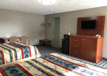 Royal Motel hotel thumbnail 7