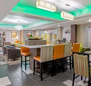 La Quinta Inn & Suites by Wyndham Paducah hotel detail image 4