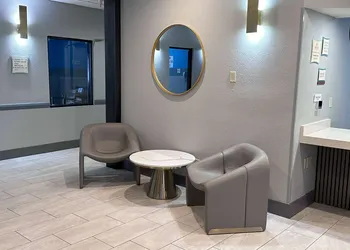 La Quinta Inn & Suites by Wyndham South Bend hotel thumbnail 5