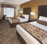 La Quinta Inn & Suites by Wyndham South Bend hotel detail image 7