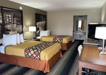 Red Lion Inn & Suites Junction City hotel thumbnail 8