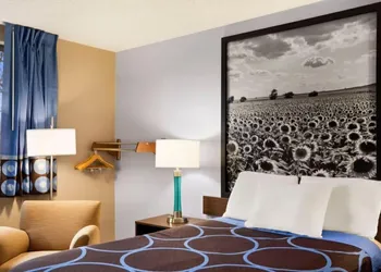 Americas Best Value Inn Pittsburg hotel thumbnail 3
