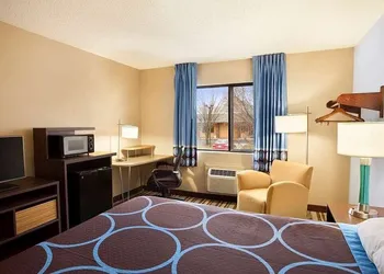 Americas Best Value Inn Pittsburg hotel thumbnail 4