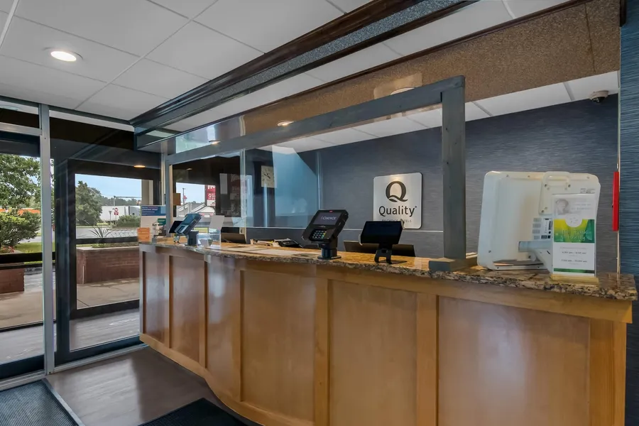 Quality Inn Westfield - Springfield hotel detail image 2