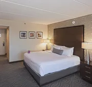 Crowne Plaza Suites MSP Airport - Mall of America by IHG hotel detail image 7