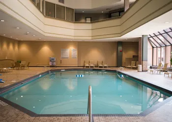 Crowne Plaza Suites MSP Airport - Mall of America by IHG hotel thumbnail 8