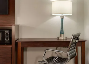 Super 8 by Wyndham Pearl/Jackson Airport hotel thumbnail 8