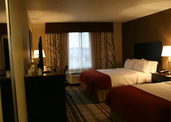 Holiday Inn Express & Suites Nevada by IHG hotel thumbnail 4