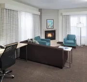 Residence Inn by Marriott Kansas City Country Club Plaza hotel detail image 4