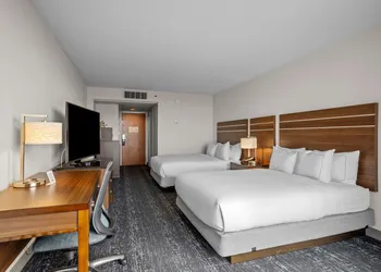 DoubleTree by Hilton Atlantic Beach Oceanfront hotel thumbnail 6