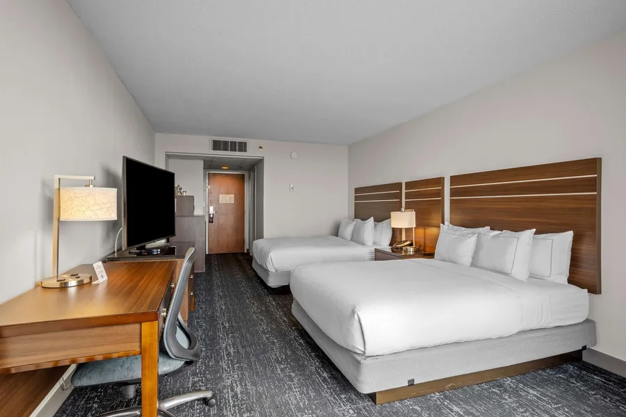 DoubleTree by Hilton Atlantic Beach Oceanfront hotel detail image 6