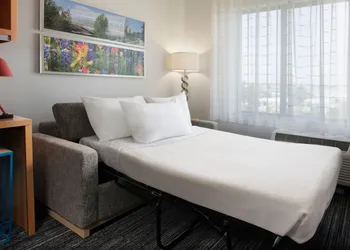 Towneplace Suites Oklahoma City Airport hotel thumbnail 5