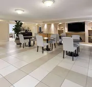 La Quinta Inn by Wyndham Pittsburgh Airport hotel detail image 3