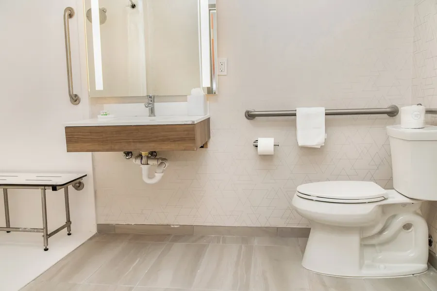 Holiday Inn Express Hotel & Suites Pittsburgh-South Side by IHG hotel detail image 6