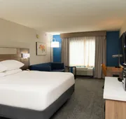 Holiday Inn Express Hotel & Suites Pittsburgh-South Side by IHG hotel detail image 7