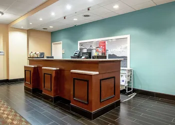 Hampton Inn Pine Grove hotel thumbnail 7