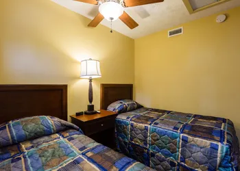 Jade Tree Cove hotel thumbnail 8