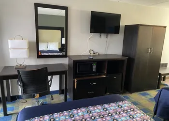 Lotus Inn and Suites hotel thumbnail 6