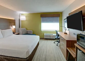 Holiday Inn Express W-I40/Whitebridge Road by IHG hotel thumbnail 6