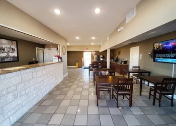 Super 8 by Wyndham Abilene North hotel thumbnail 2