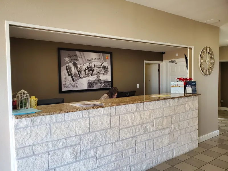 Super 8 by Wyndham Abilene North hotel detail image 6